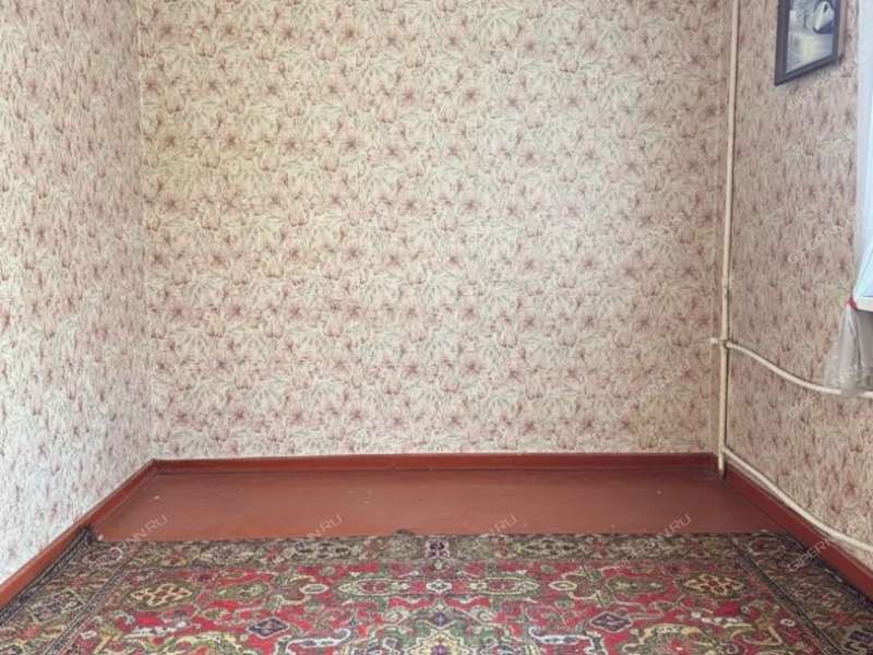 трёхкомнатная квартира на улице Бекетова дом 30