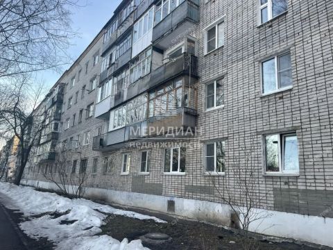 1-komnatnaya-ul-bolotnikova-d-7 фото