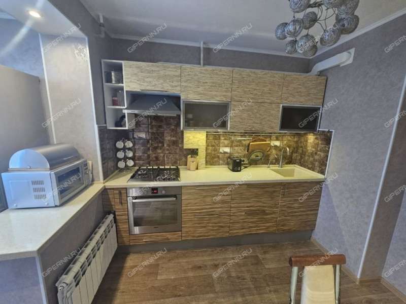 трёхкомнатная квартира на улице Пономарёва дом 7 город Заволжье