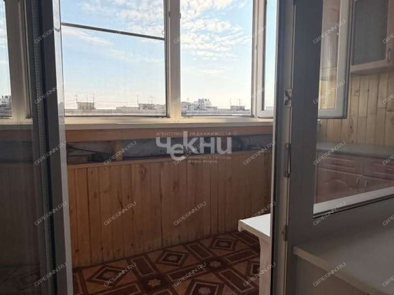 трёхкомнатная квартира на Подворной улице дом 6