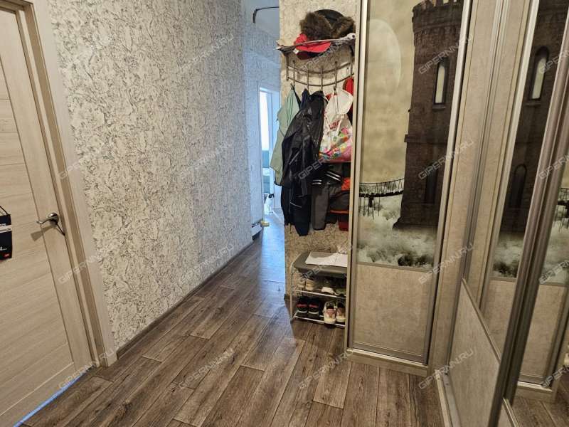 трёхкомнатная квартира на улице Максимова дом 22 город Бор