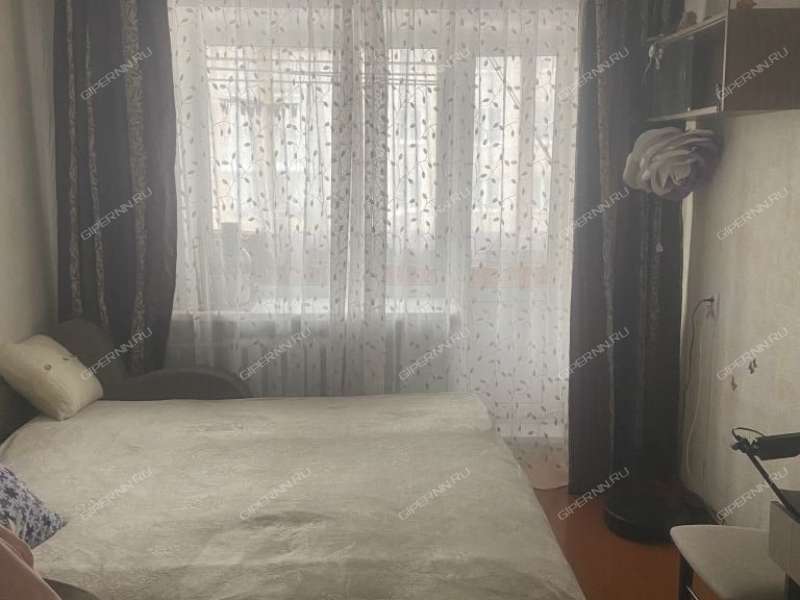 четырёхкомнатная квартира на улице Маковского дом 21