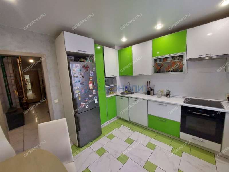 трёхкомнатная квартира на улице Родионова дом 167 к1