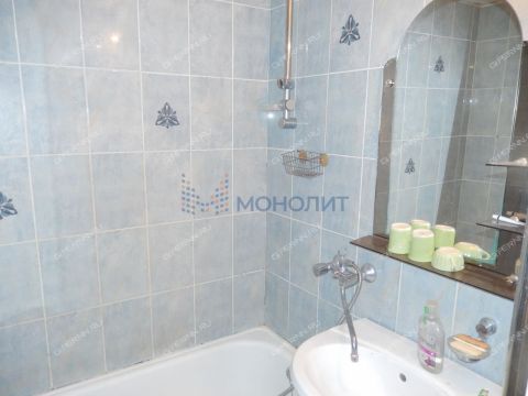 3-komnatnaya-b-r-zarechnyy-d-3 фото