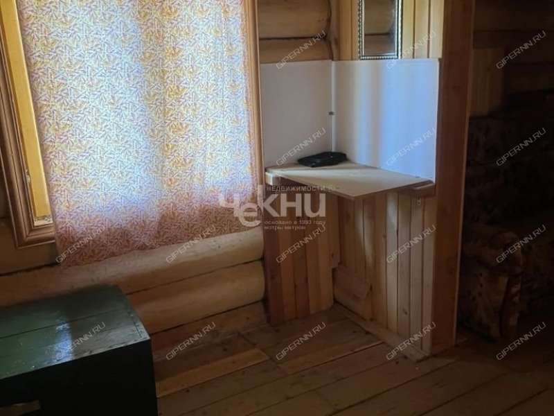дом на  выселок Успенский