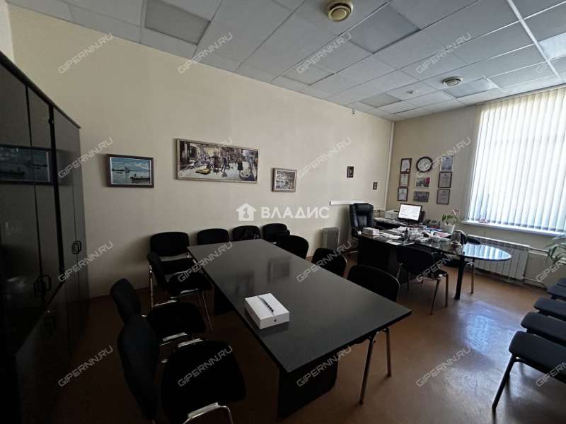 помещение под офис на проспекте Гагарина