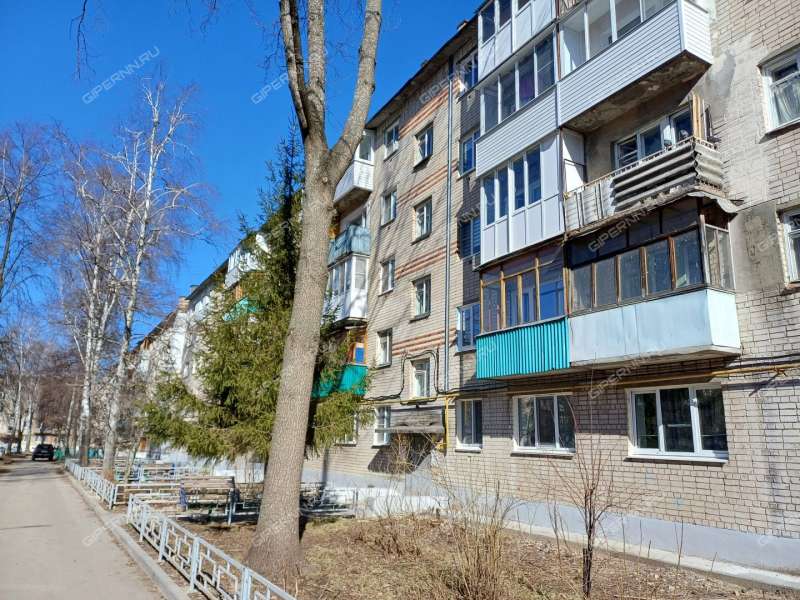 трёхкомнатная квартира на площади Мира дом 8 город Кстово