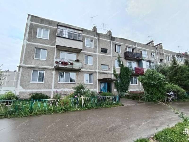 трёхкомнатная квартира на улице Молькова дом 27 деревня Прокошево