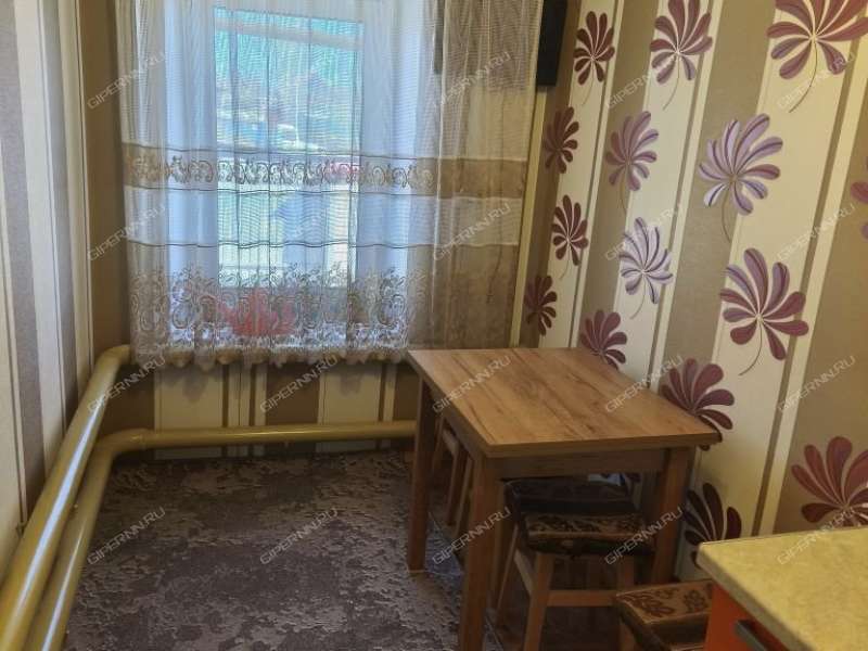 дом на Магистральной улице село Большая Ельня