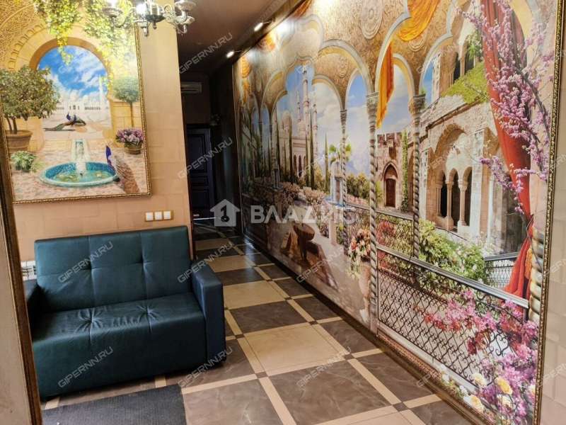 здание под офис, торговую площадь на улице Мечникова