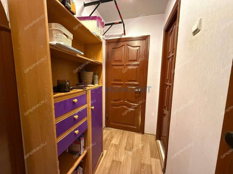 двухкомнатная квартира на проспекте Бусыгина дом 48