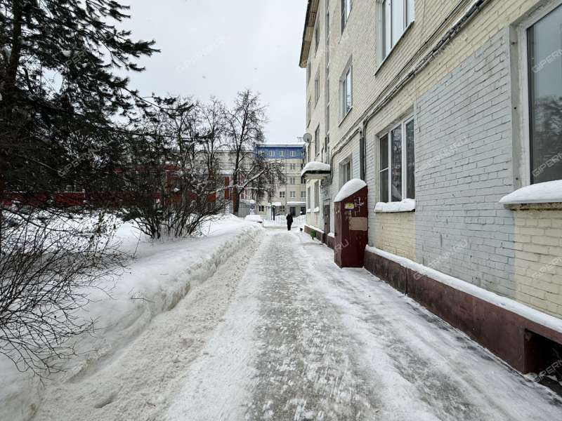 комната в доме 25 на проспекте Кирова