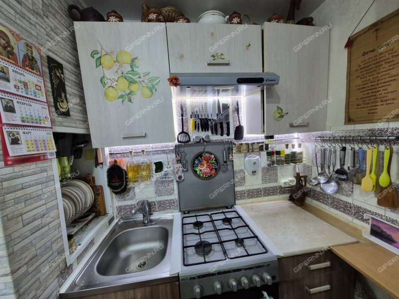 двухкомнатная квартира на Профсоюзной улице дом 12А город Кстово