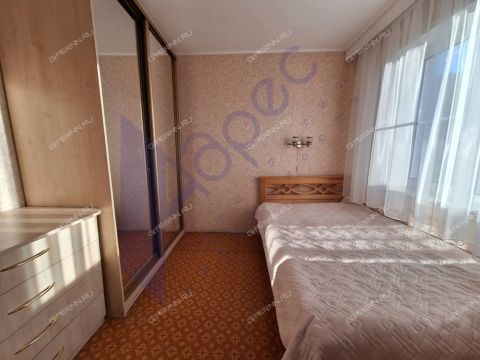 3-komnatnaya-ul-germana-lopatina-d-5a фото