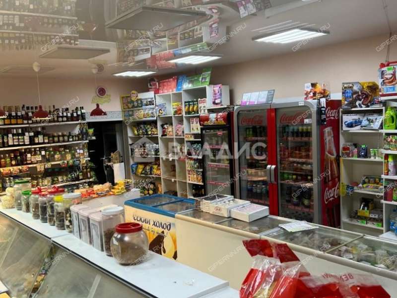 здание под офис, торговую площадь на Октябрьской улице посёлок Сатис