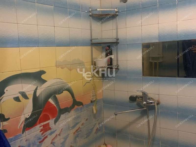 трёхкомнатная квартира на Республиканской улице дом 33 город Бор