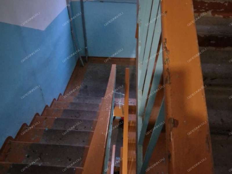 двухкомнатная квартира в 3-м микрорайоне дом 6 город Кстово