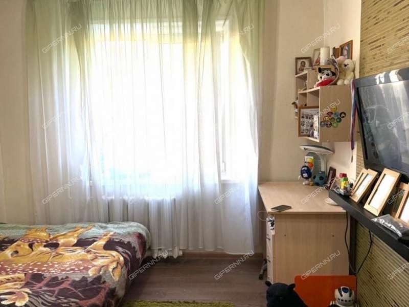 трёхкомнатная квартира в микрорайоне Жуковского дом 5 город Выкса