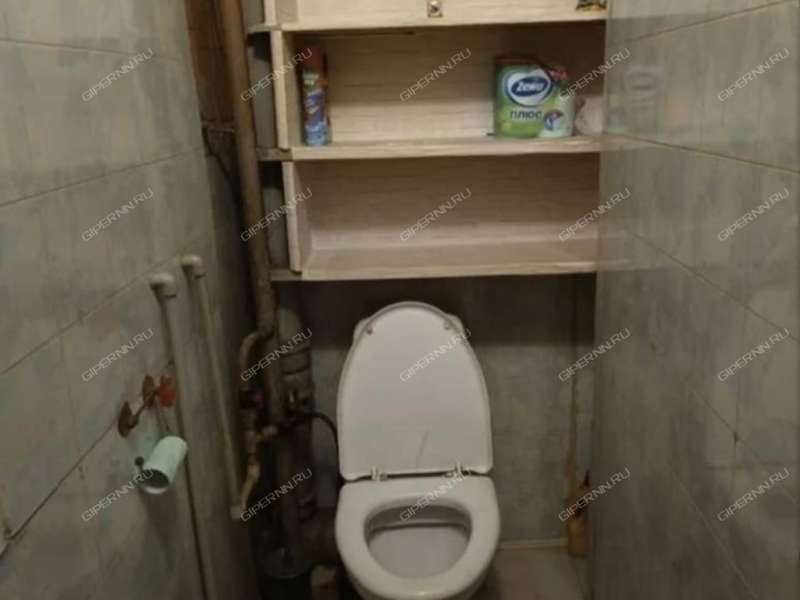 двухкомнатная квартира на улице Строкина дом 10