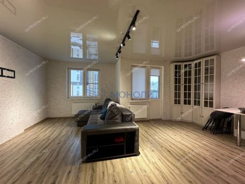 2-komnatnaya-ul-romantikov-d-6 фото