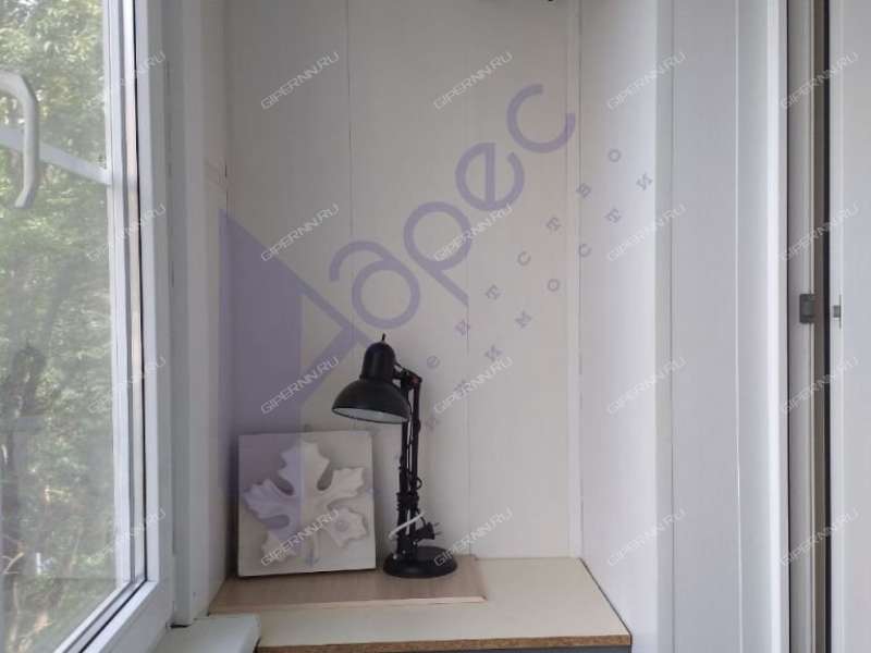 однокомнатная квартира на улице Ульянова дом 45