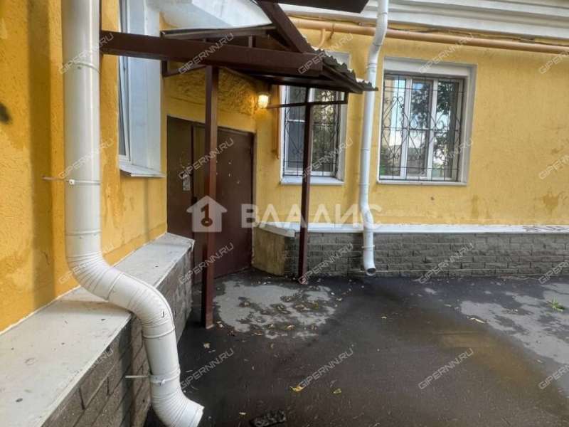 трёхкомнатная квартира на улице 50-летия Победы дом 6/2