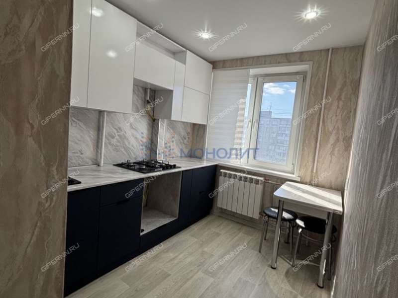 двухкомнатная квартира на проспекте Бусыгина дом 16