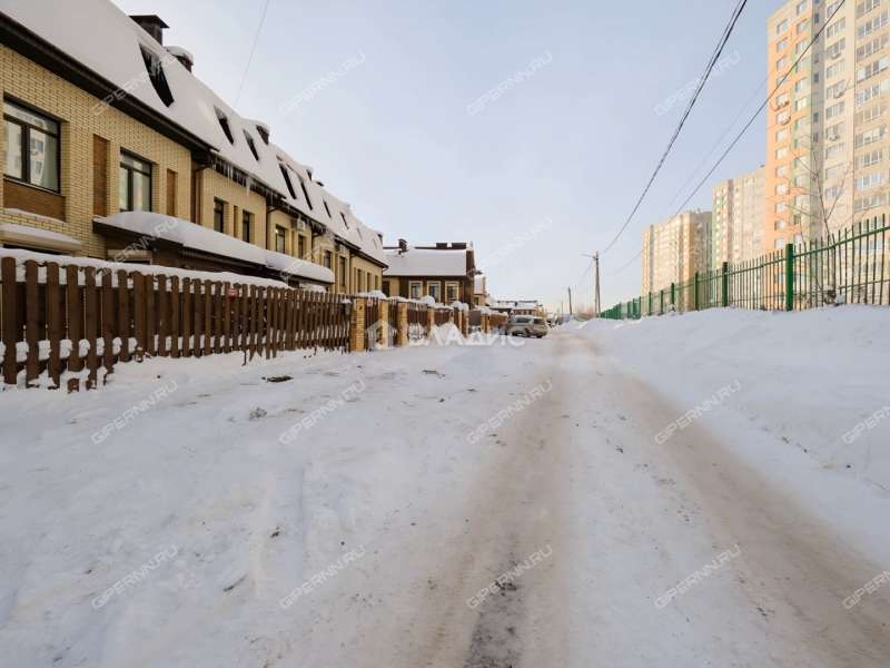 таунхаус на 424П