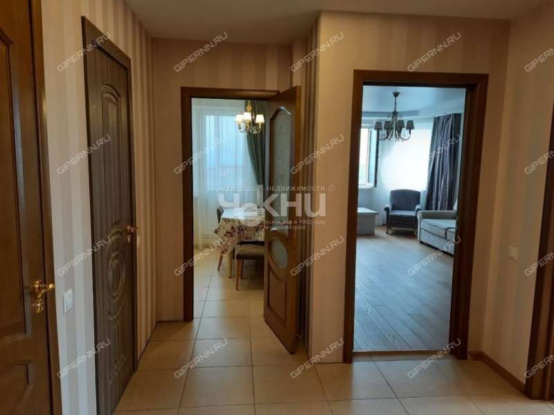 двухкомнатная квартира на улице Верхнепечёрская дом 13 к1