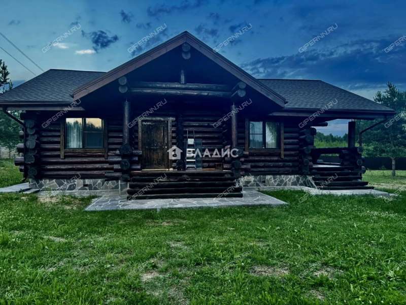 дом на улице Лесная сельский посёлок Заречный