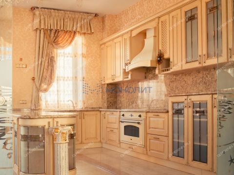 dom-sl-verhnepecherskaya-d-150 фото