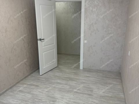 2-komnatnaya-ul-raevskogo-d-19 фото