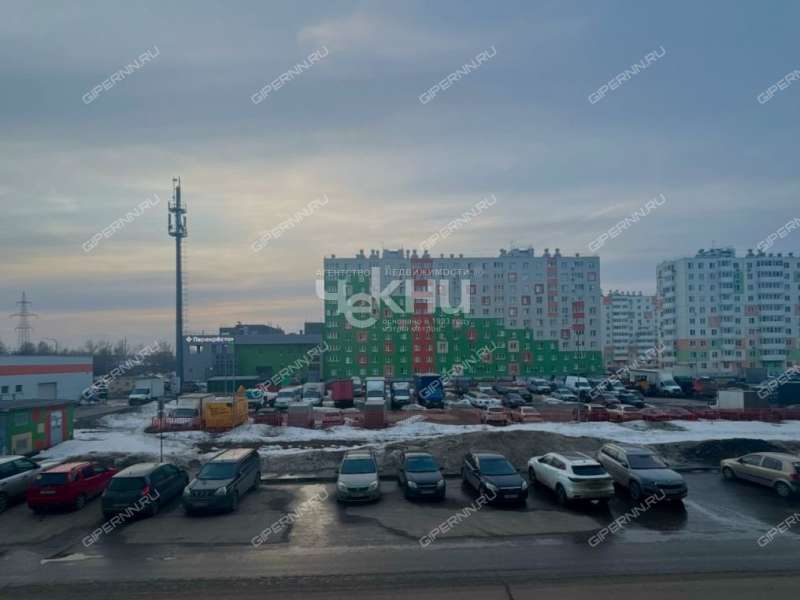 однокомнатная квартира на Бурнаковской улице дом 83