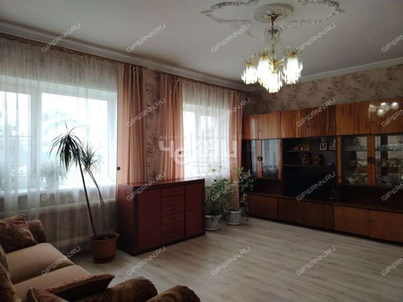 дом на Ленина село Кирилловка