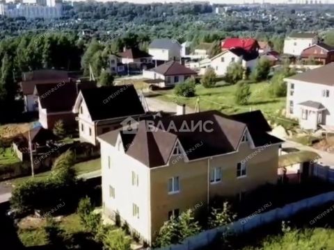 dom-derevnya-kusakovka-ul-vasilkovaya-d-27 фото