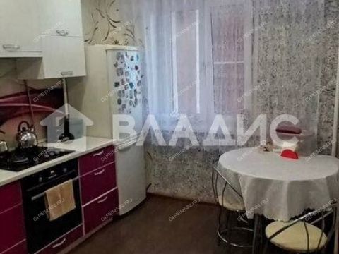 3-komnatnaya-ul-rodionova-d-180 фото