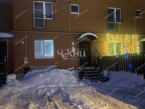 taunhaus-poselok-zhdanovskiy-kstovskiy-rayon фото