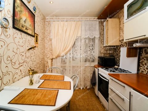 3-komnatnaya-ul-premudrova-d-8-k1 фото