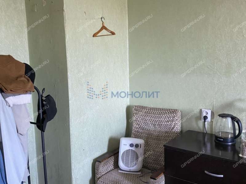 комната в доме 233 на Московском шоссе