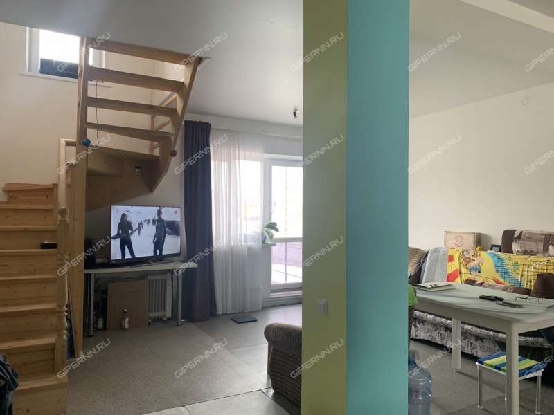 трёхкомнатная квартира на улице Славянская дом 35 посёлок Ждановский