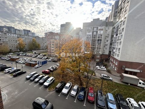 4-komnatnaya-ul-belinskogo-d-23 фото