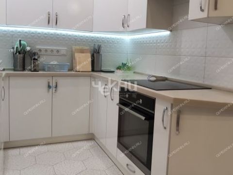 1-komnatnaya-ul-sergeya-akimova-d-44 фото