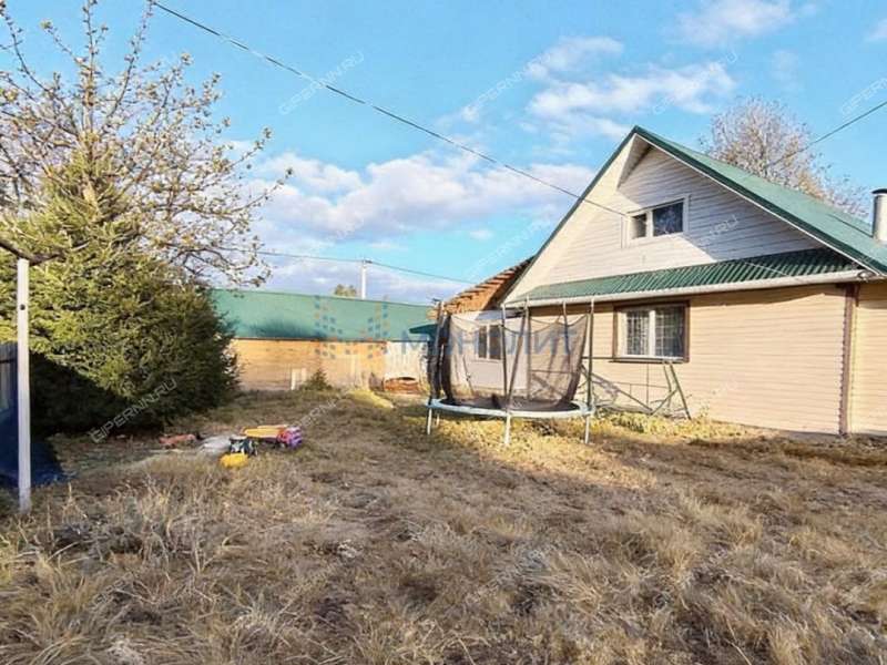 дом на улице Ягодная деревня Мериново