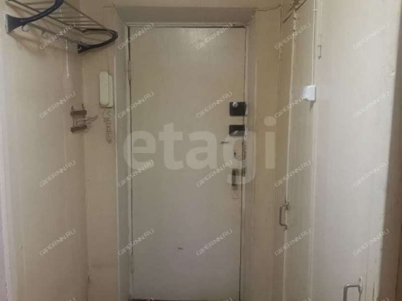 трёхкомнатная квартира на проспекте Гагарина дом 182