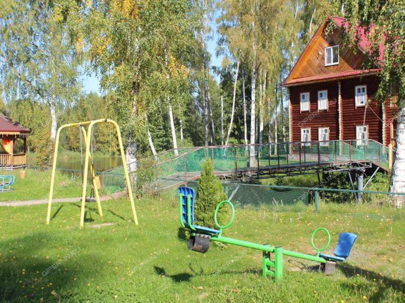 имущественный комплекс под недвижимость под гостиничный бизнес, недвижимость для отдыха, развлечений на  деревня Слободки