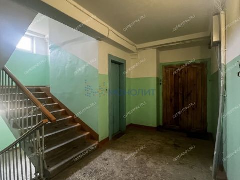 4-komnatnaya-pl-komsomolskaya-d-10-k2 фото