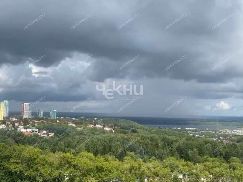 пятикомнатная квартира на улице Композитора Касьянова дом 1