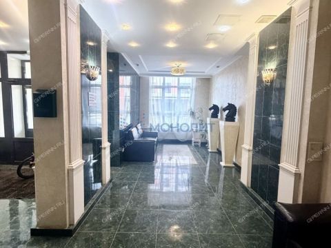 3-komnatnaya-ul-rodionova-d-192-k5 фото