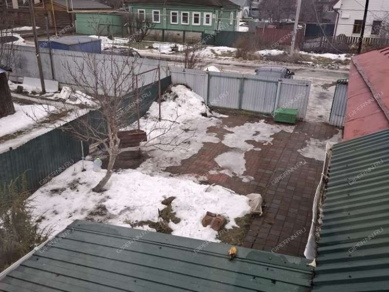дом на Новошкольной улице