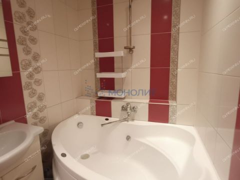 2-komnatnaya-ul-admirala-makarova-d-7-k2 фото